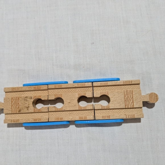 Thomas And Friends Wooden Railway Adapt A Track Lot Of 3  Adapters - Picture 9 of 11
